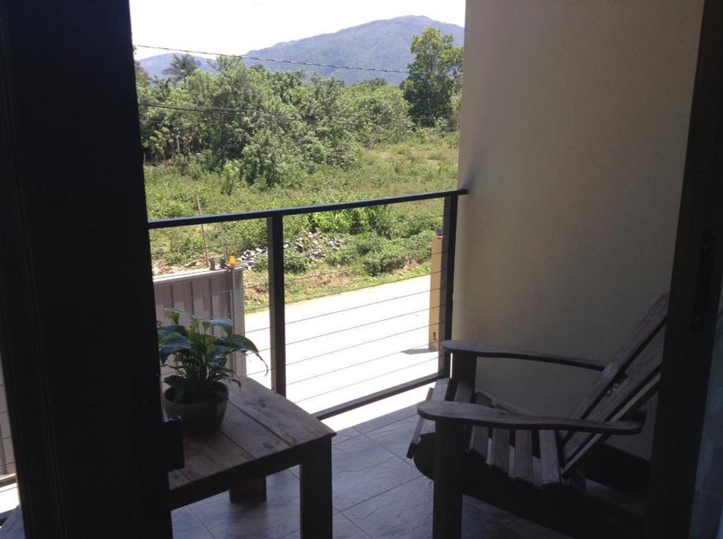 Jarabacoa Mountain Hostel Экстерьер фото